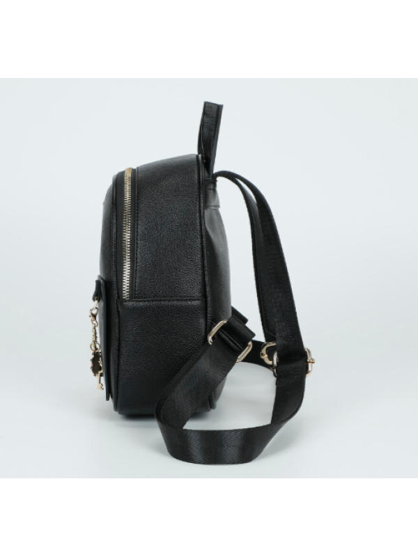 Mochila pequeña con cadena negra