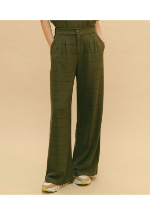 Pantalón recto de pinzas